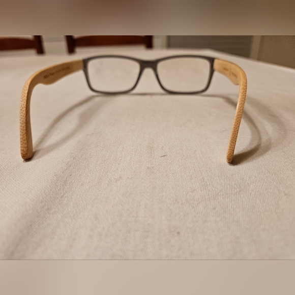 Peepers AI Fresco Rectangle Reading Glasses with Case - Picture 2 of 4